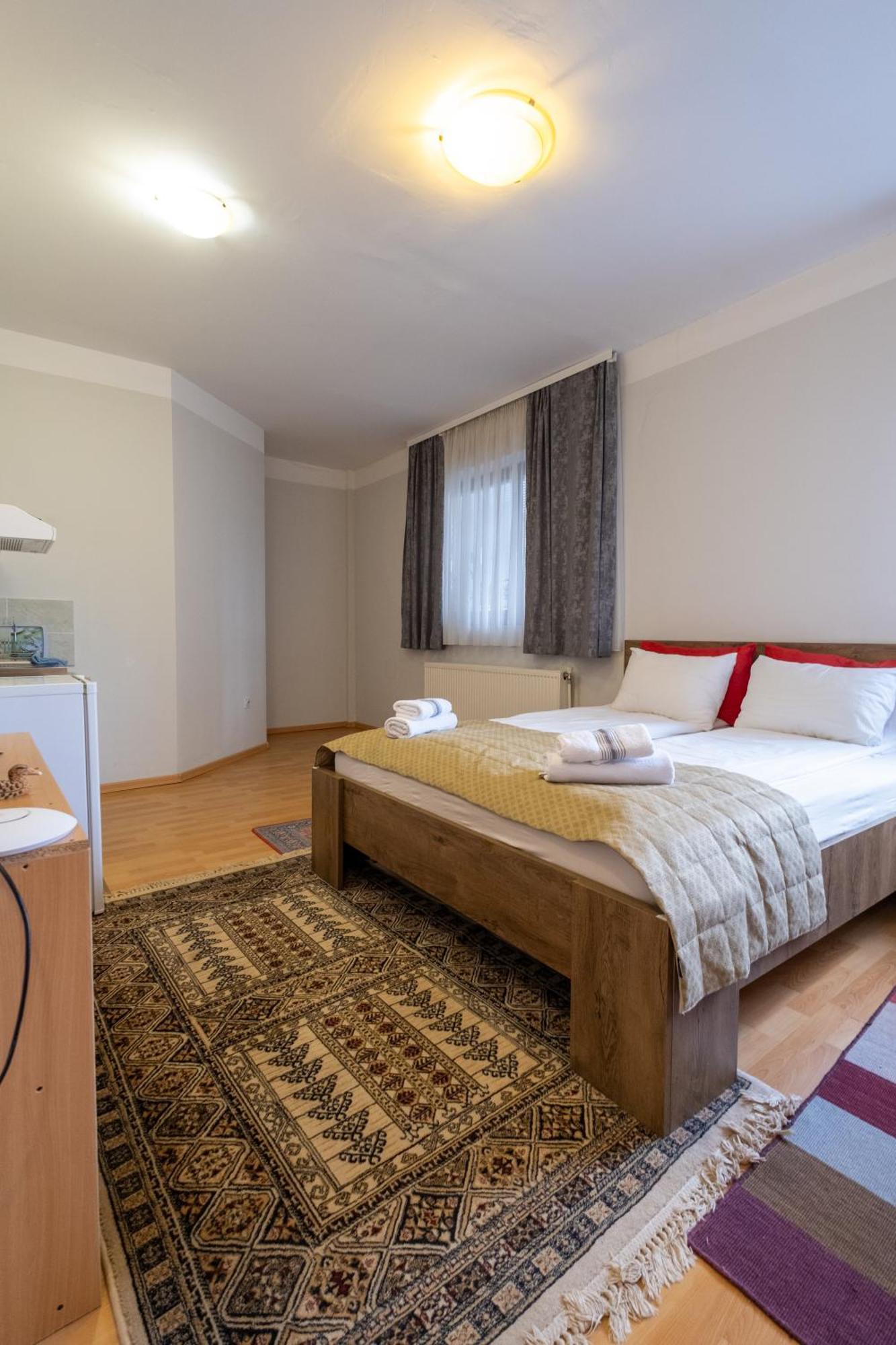 Guesthouse Rose Σαράγεβο Εξωτερικό φωτογραφία